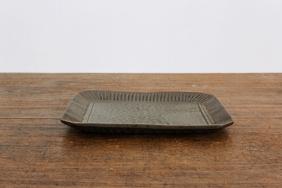 加藤かずみ スクエアプレート 錆 L