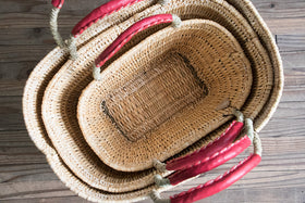 warang wayan ストローかごバッグ 台形 赤