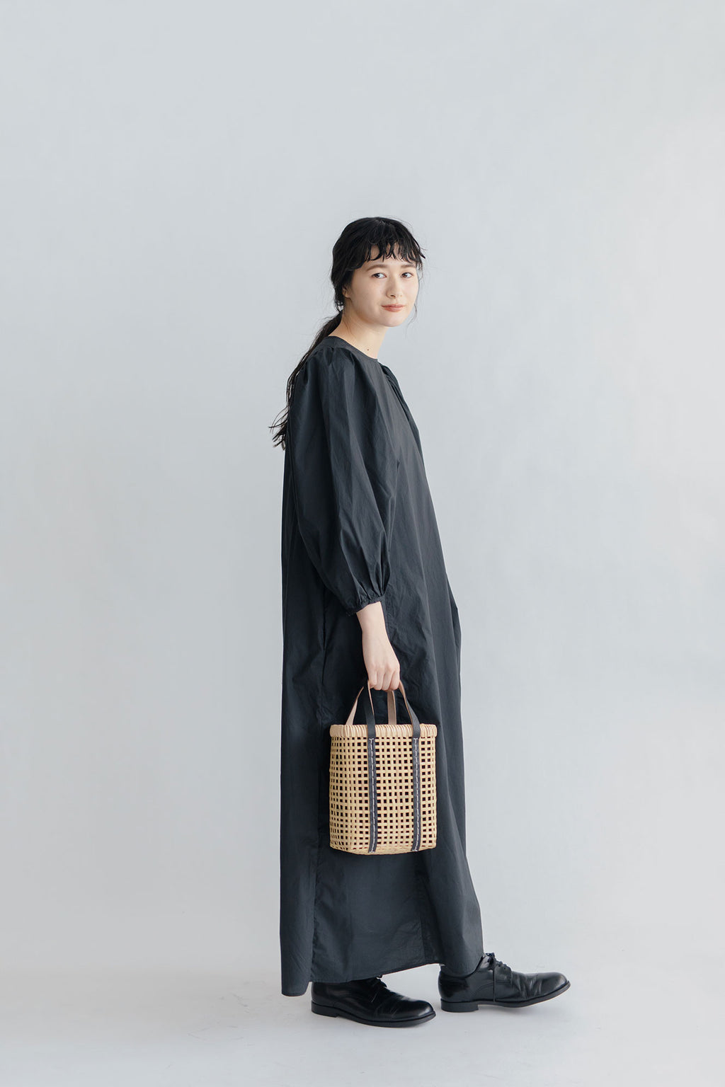 warang wayan ami ami BV 四角バスケット