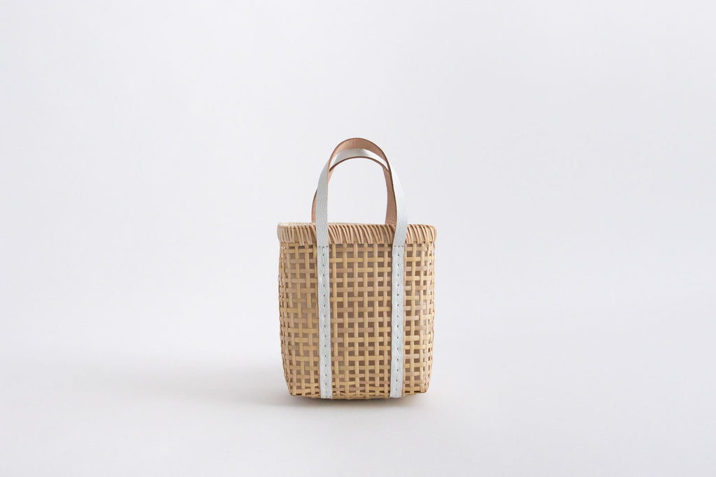 warang wayan ami ami BV 四角バスケット