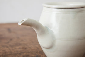 田村文宏 白磁ポット