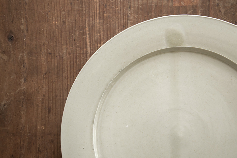 安齋新・厚子 青磁8寸段皿