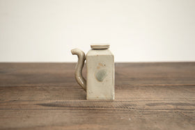 安齋新・厚子 青磁醤油差し