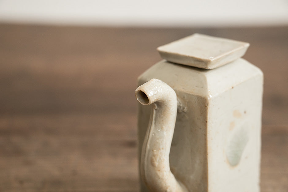 安齋新・厚子 青磁醤油差し