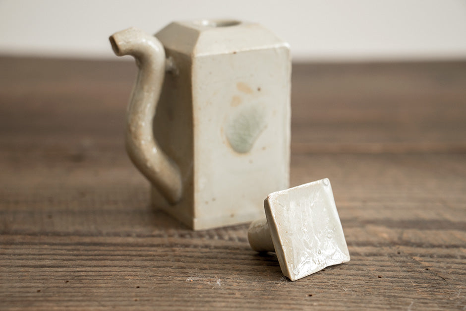 安齋新・厚子 青磁醤油差し