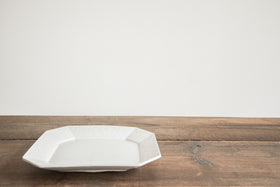 安齋新・厚子 白磁更紗紋四方皿(中)