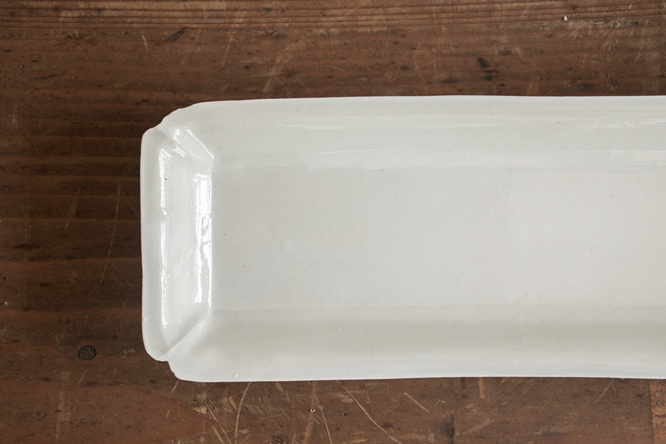 安齋新・厚子 白磁長皿