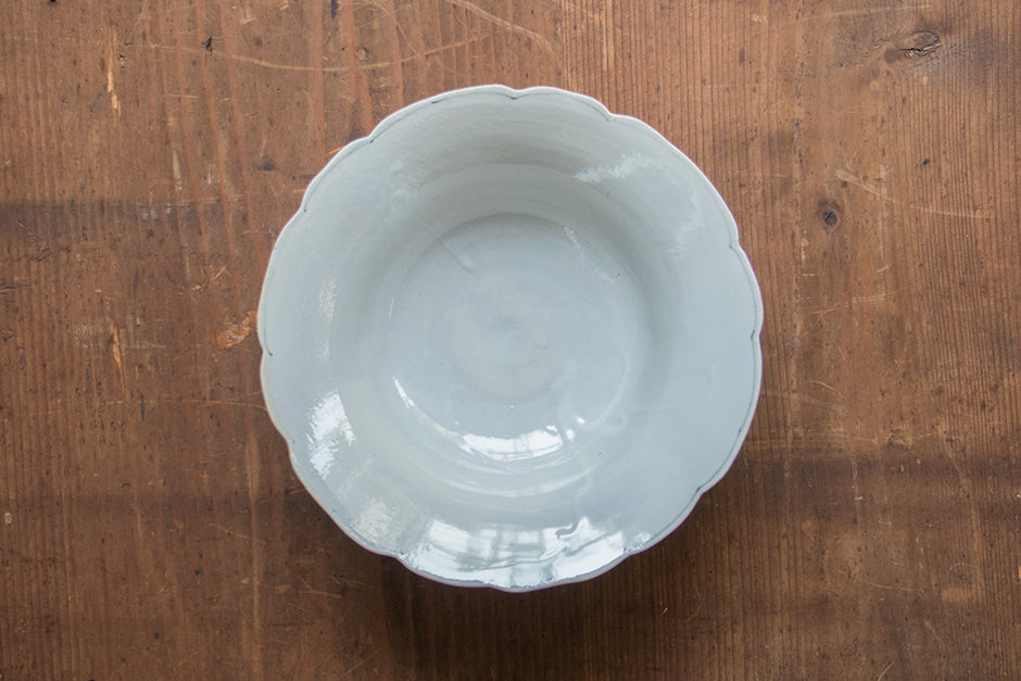 安齋新・厚子 白磁輪花鉢(大)