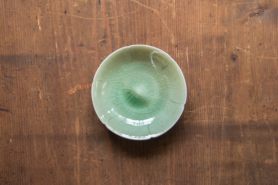 安齋新・厚子 灰釉輪花小鉢