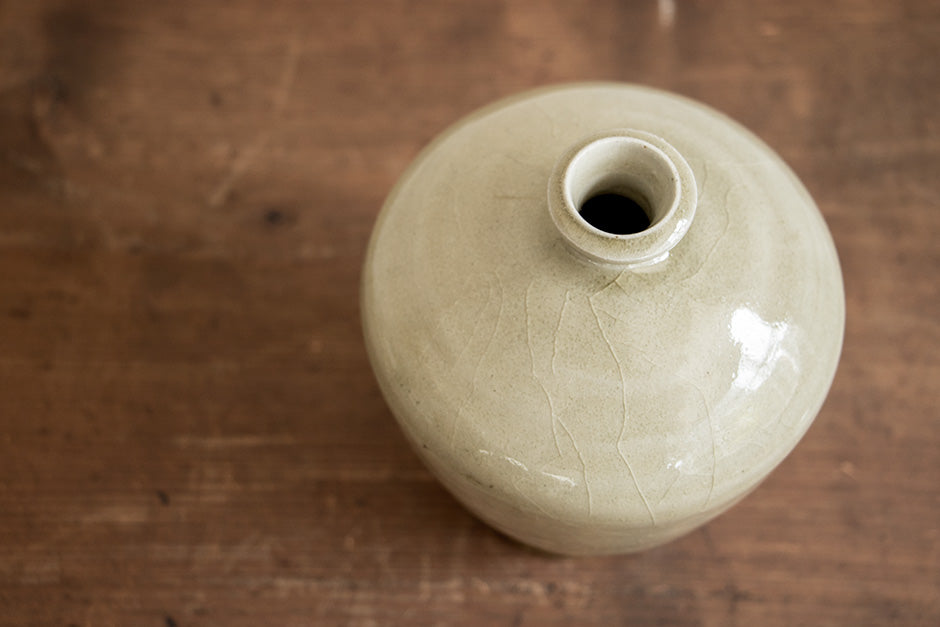 安齋新・厚子 灰釉壼