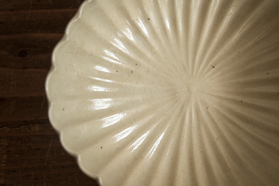 安齋新・厚子 玉子手菱形菊鉢