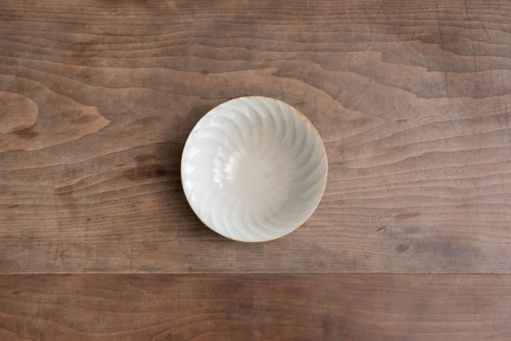 安齋新・厚子 青磁ねじり小鉢