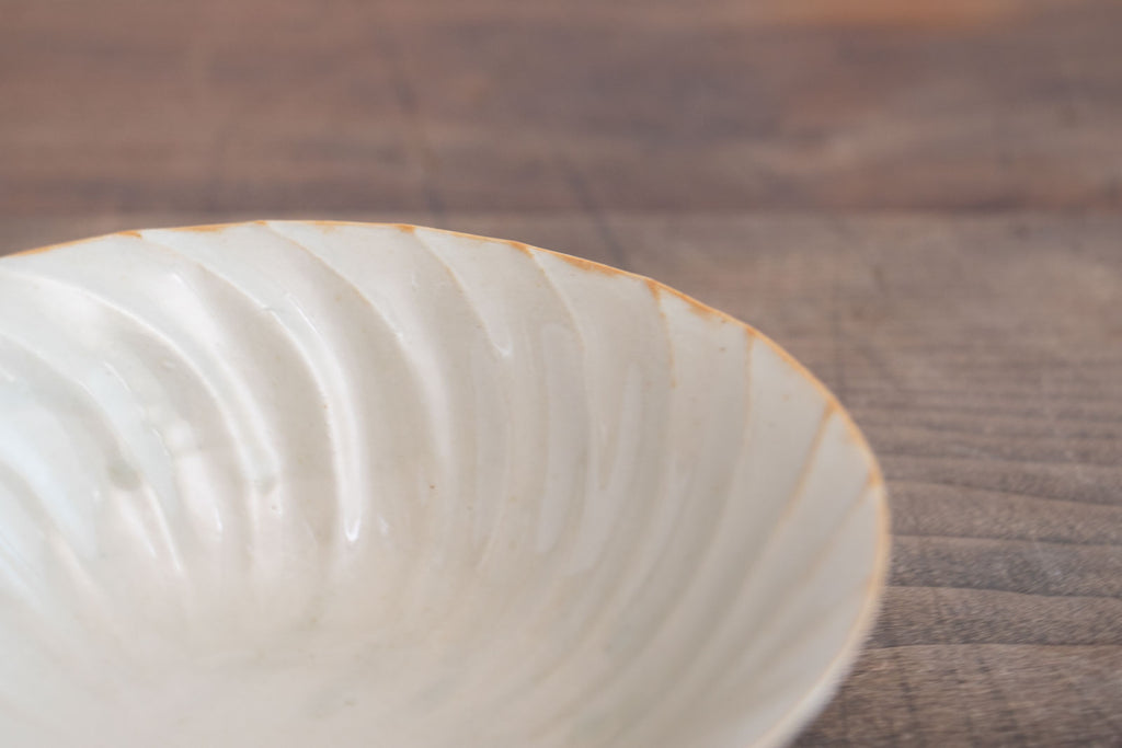 安齋新・厚子 青磁ねじり小鉢