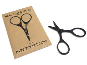 MERCHANT & MILLS BABY BOW BLACK SCISSORS