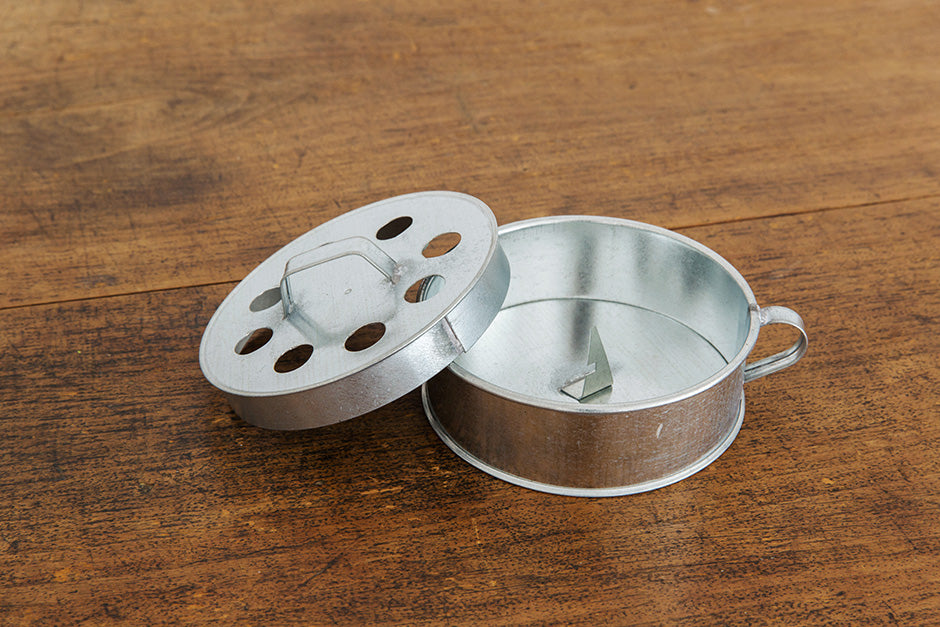 CINQ フィンランドの蚊取り線香入れ