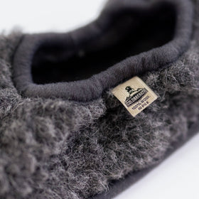 COLD BREAKER ルームシューズ