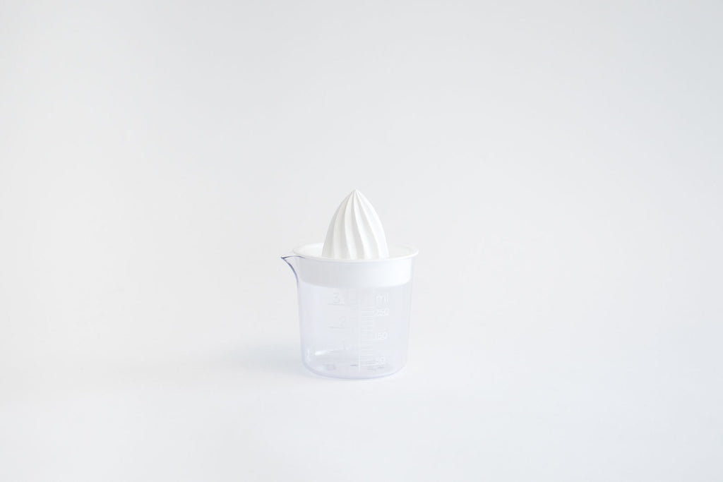 CINQ レモン搾り器 ホワイト