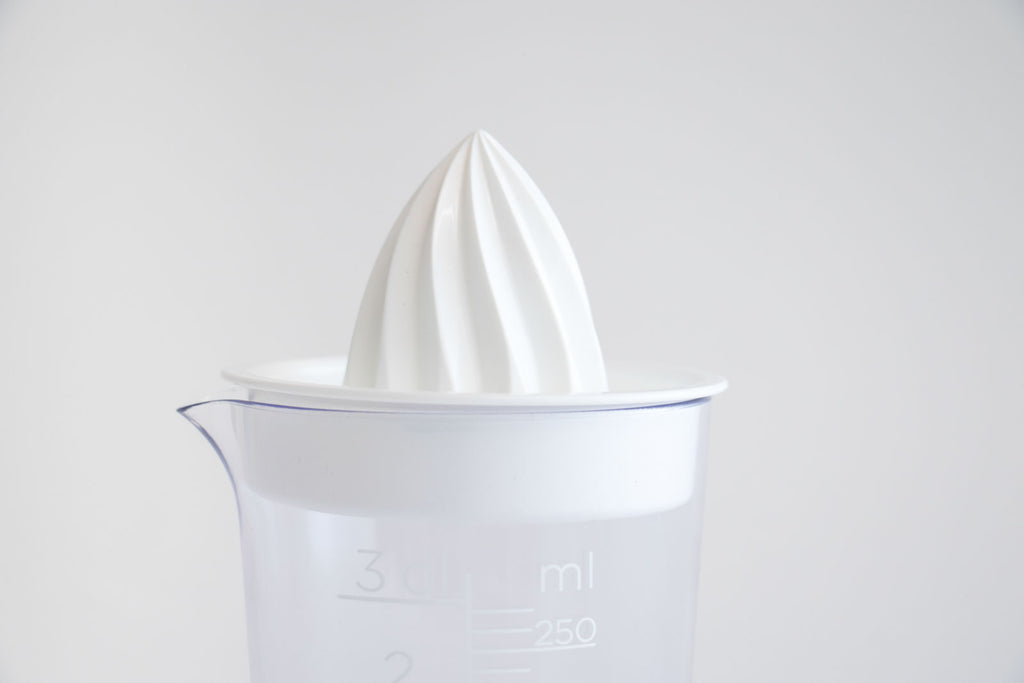 CINQ レモン搾り器 ホワイト