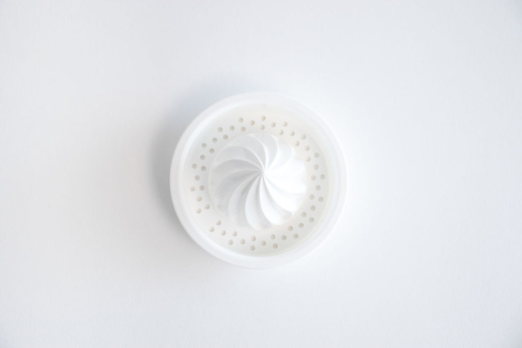 CINQ レモン搾り器 ホワイト