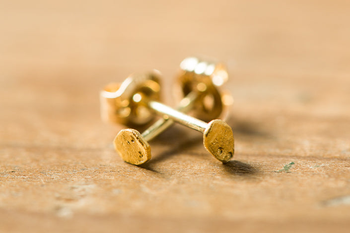 muimaur mini ピアス ゴールド