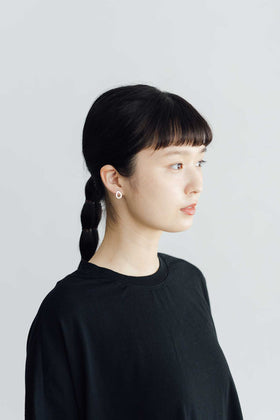 muimaur pitch drop ヒラ ピアス シルバー