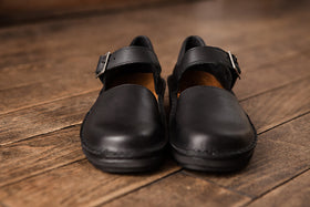 NAOT OLGA マットブラック