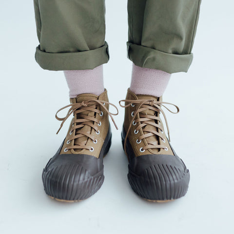 MOONSTAR ALWEATHER BROWN