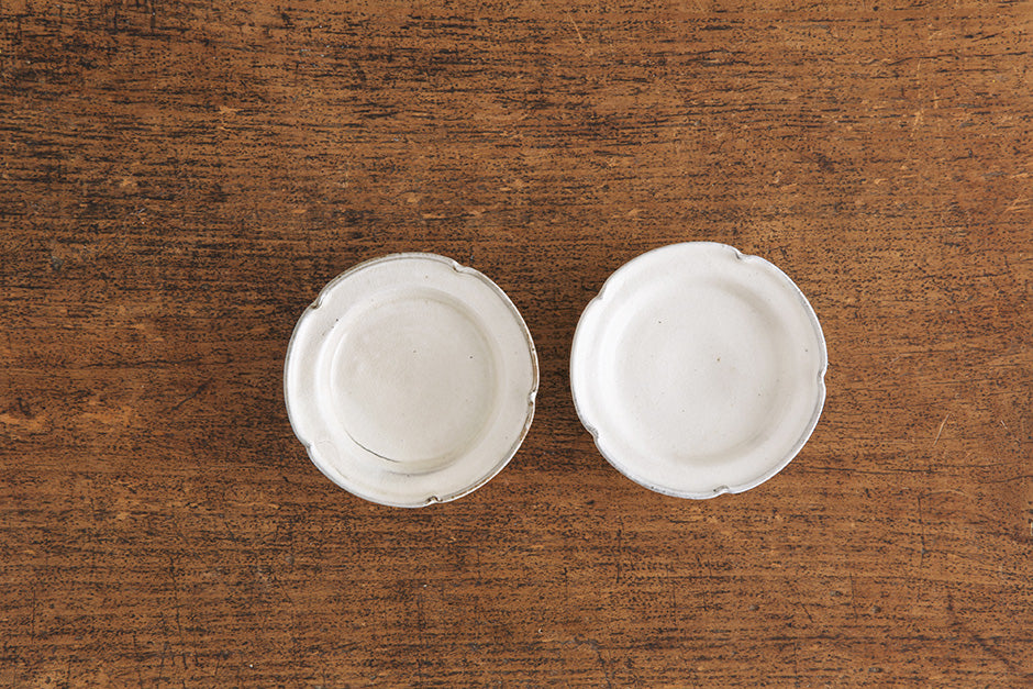 小山乃文彦 粉引 輪花小皿