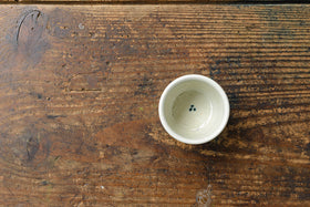 日高直子 染付 のぞき猪口 横縞