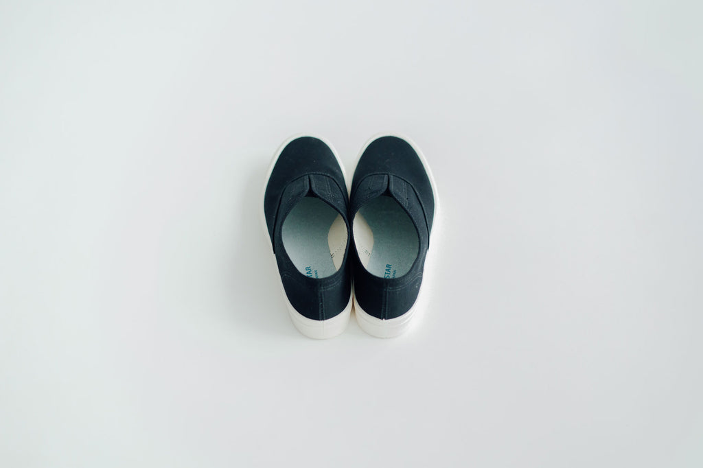 MOONSTAR SKOOLER / KACKS ブラック