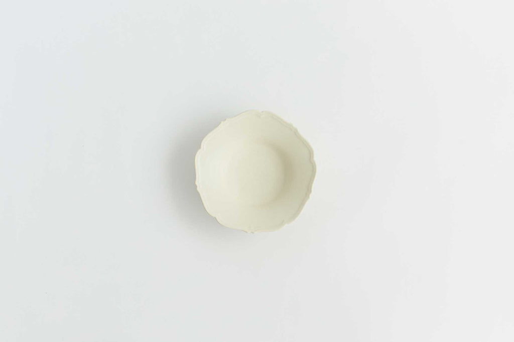 Awabi ware 輪花中深皿