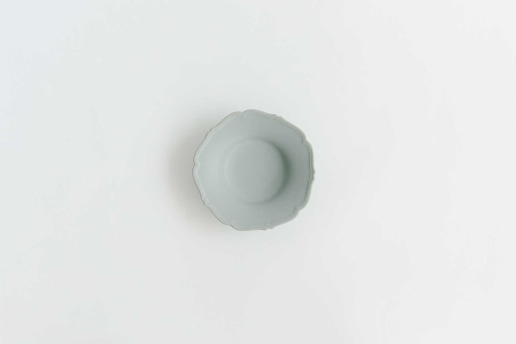 Awabi ware 輪花中深皿