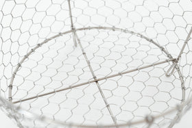 《お一人さま1点限り》鳥井金網工芸 手編み 水切りかご 30cm(ステンレス)