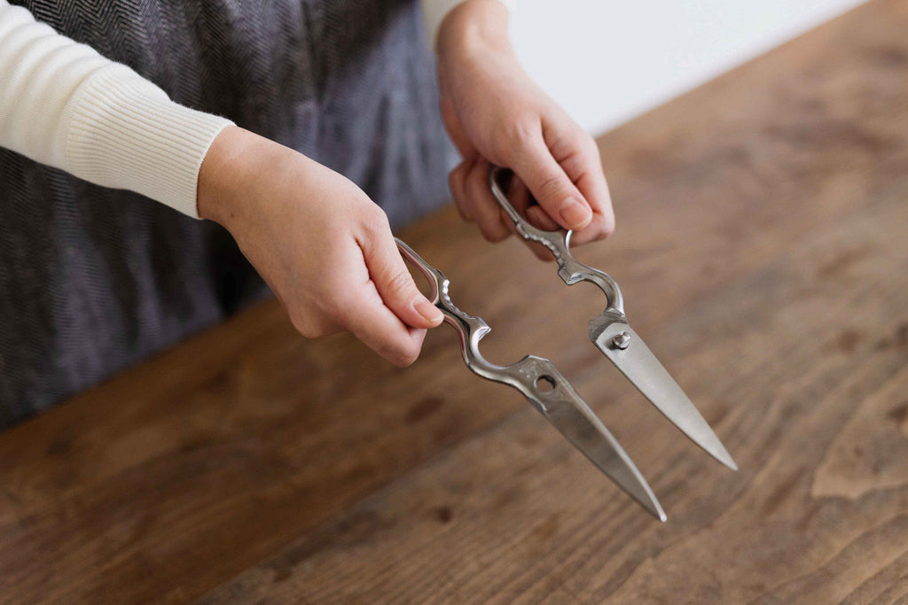 栗忠製作所 オールステンキッチンハサミ