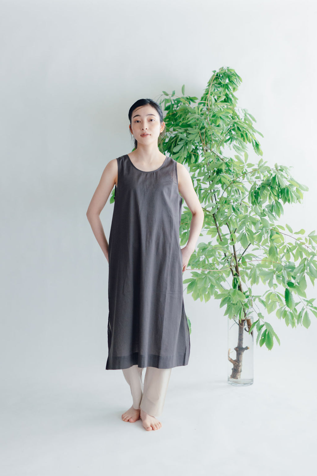 【SALE】 Nature is me カディコットン スリットワンピース
