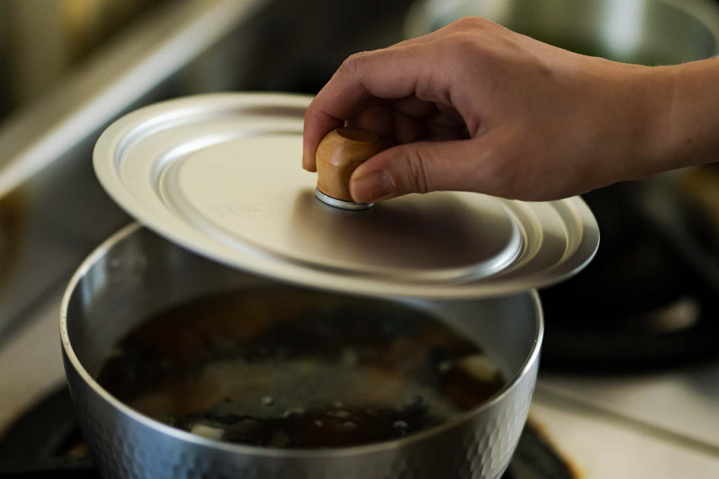 中尾アルミ製作所 兼用フタ(木つまみ)