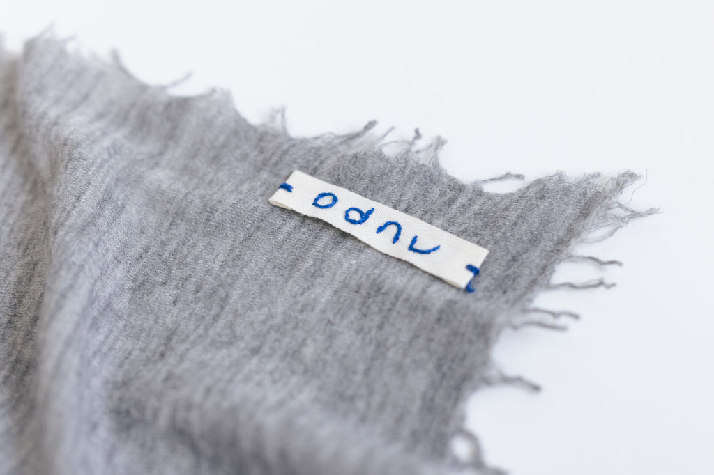 odnu CASHMERE STOLE 200