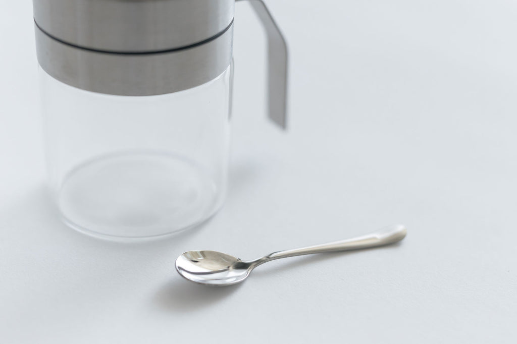 スパイスジャー(スプーン付き)