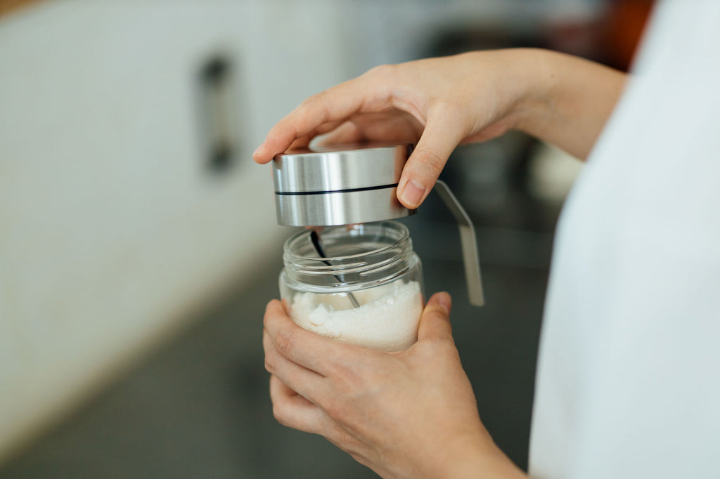 スパイスジャー(スプーン付き)