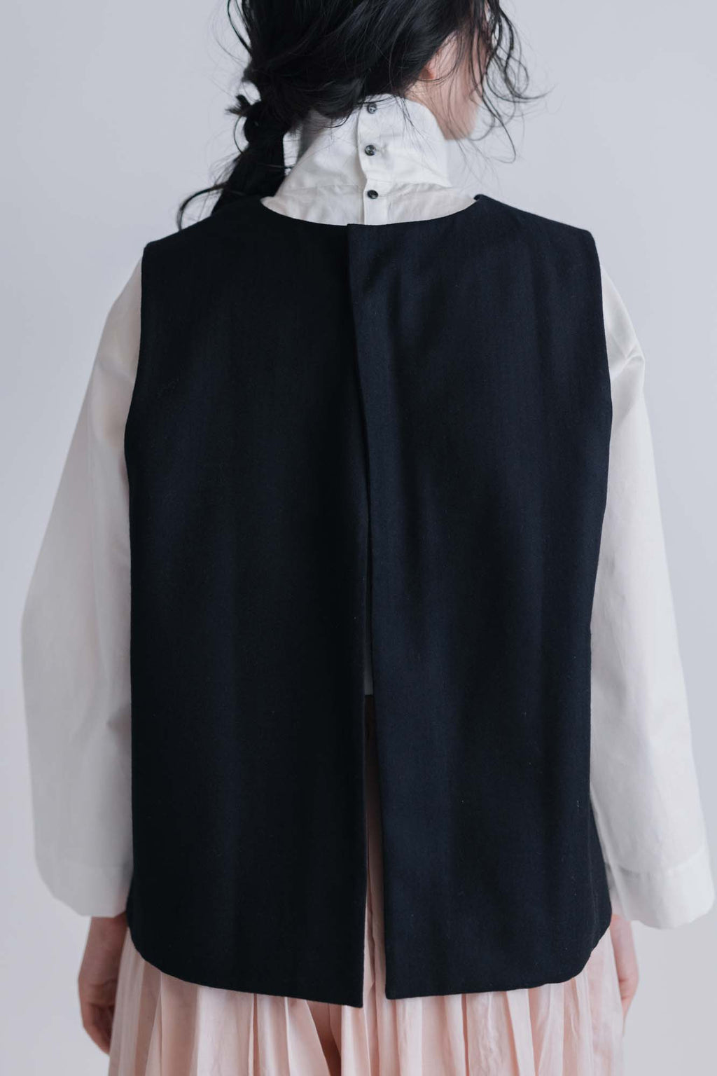 FRANCESCA AMAM LABEL うしろあきベスト ブラック