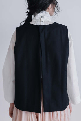 FRANCESCA AMAM LABEL うしろあきベスト ブラック