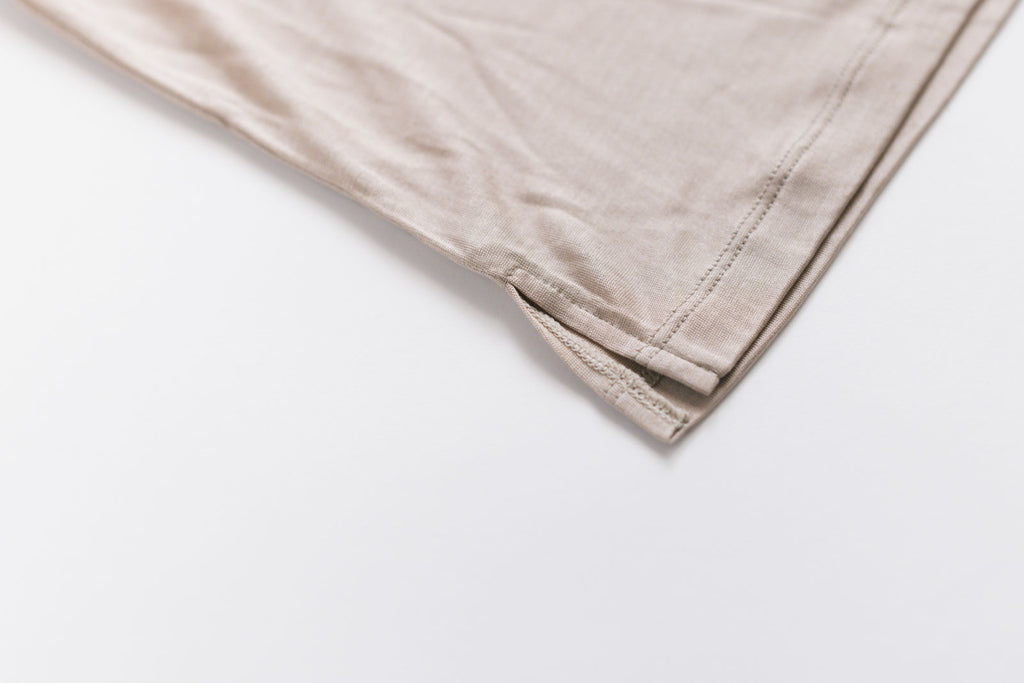 COCOONA SKINWEAR カップ入り Vキャミソール(アジャスター付き)