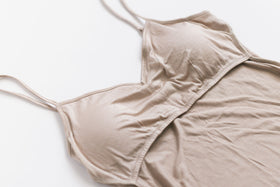 COCOONA SKINWEAR カップ入り Vキャミソール(アジャスター付き)