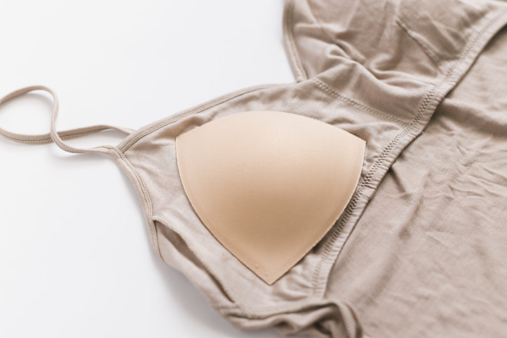 COCOONA SKINWEAR カップ入り Vキャミソール(アジャスター付き)