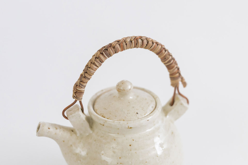 十場あすか 土と艸土瓶