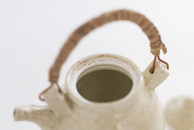 十場あすか 土と艸土瓶