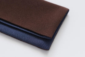 shuó Juzu Bukuro (Brown×Bluisu Purple) ちりめん