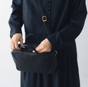 a（アー）ボストンバッグ ショルダー