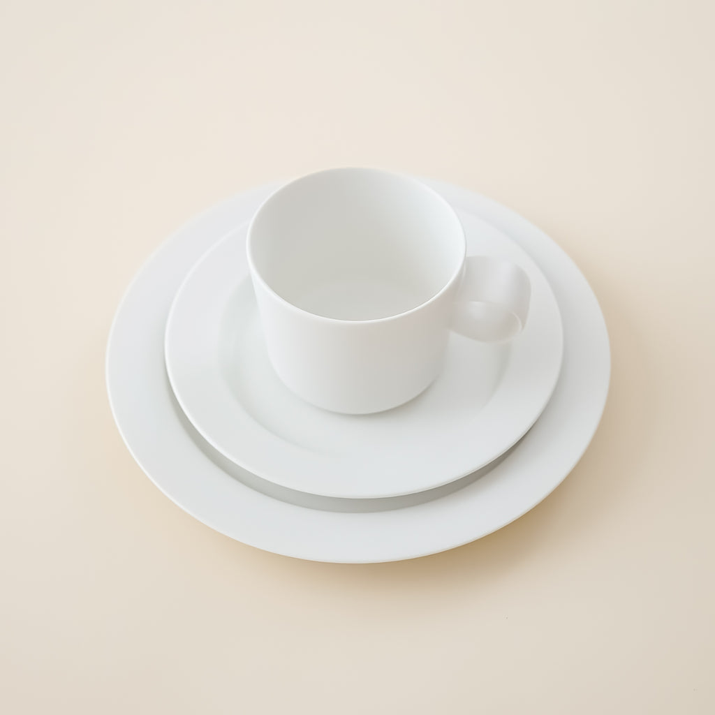 yumiko iihoshi porcelain unjour plate  yuki