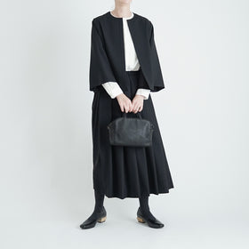 fruits of life ウールタックスカート 黒色／ブラック